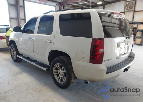 2007 Chevrolet Tahoe Ltz z USA, uszkodzony, nr VIN 1GNFC13JX7R256106